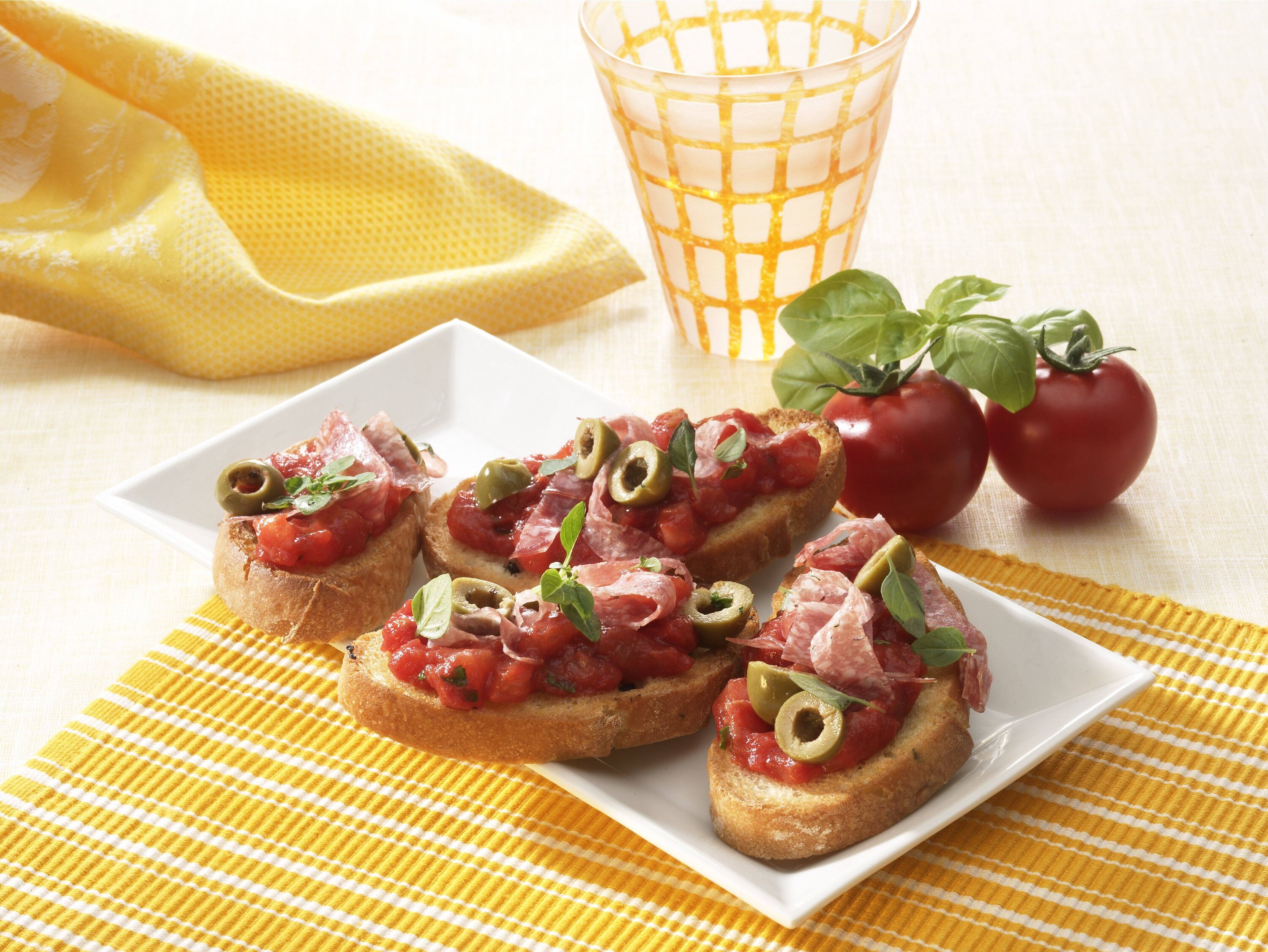 Bruschetta Mit Cocktailtomaten Und Oliven Knorr Sterreich