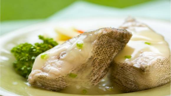 Poached Fish in Asparagus Sauce Recipe