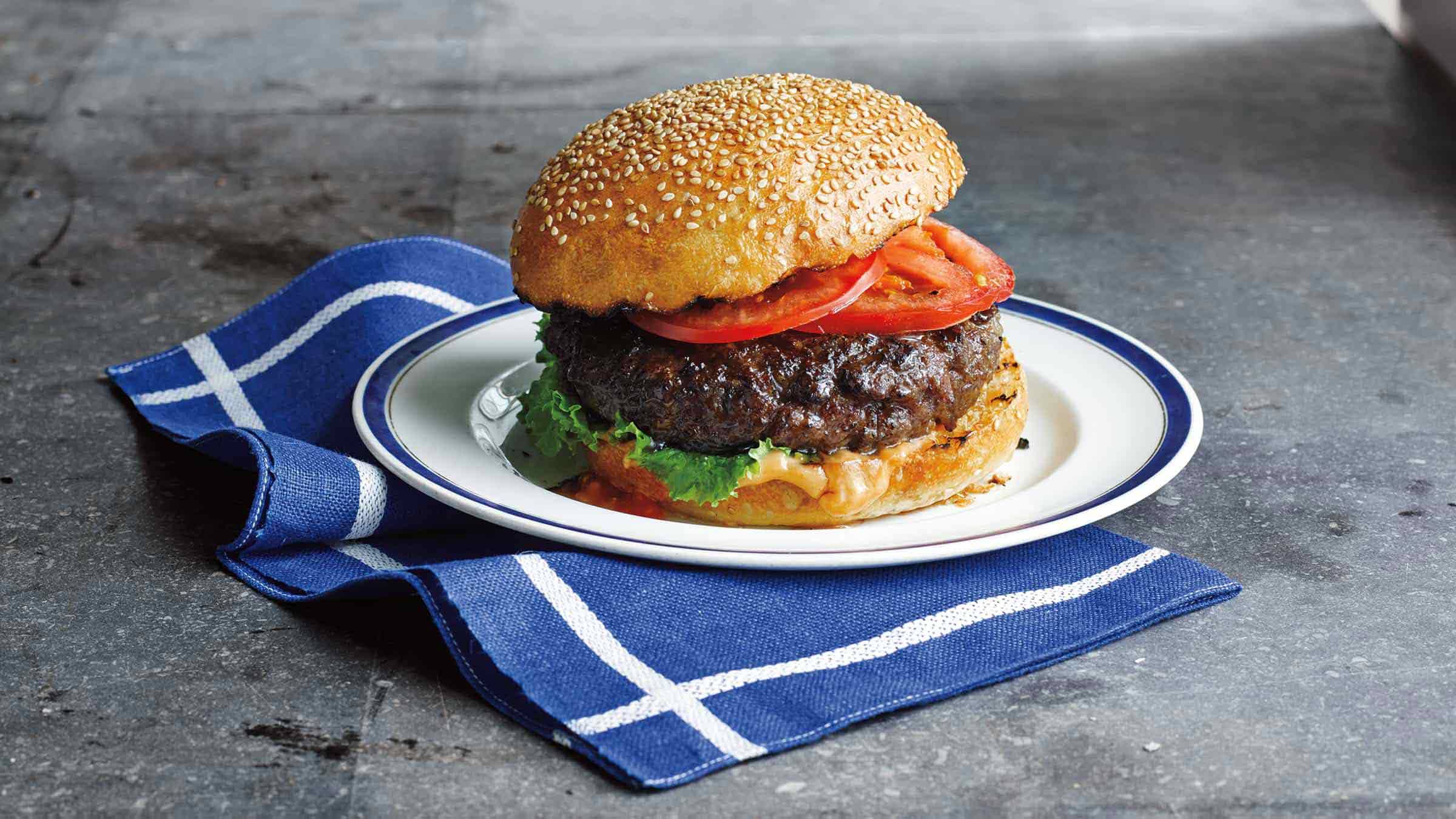 How to Make the Juiciest Burgers