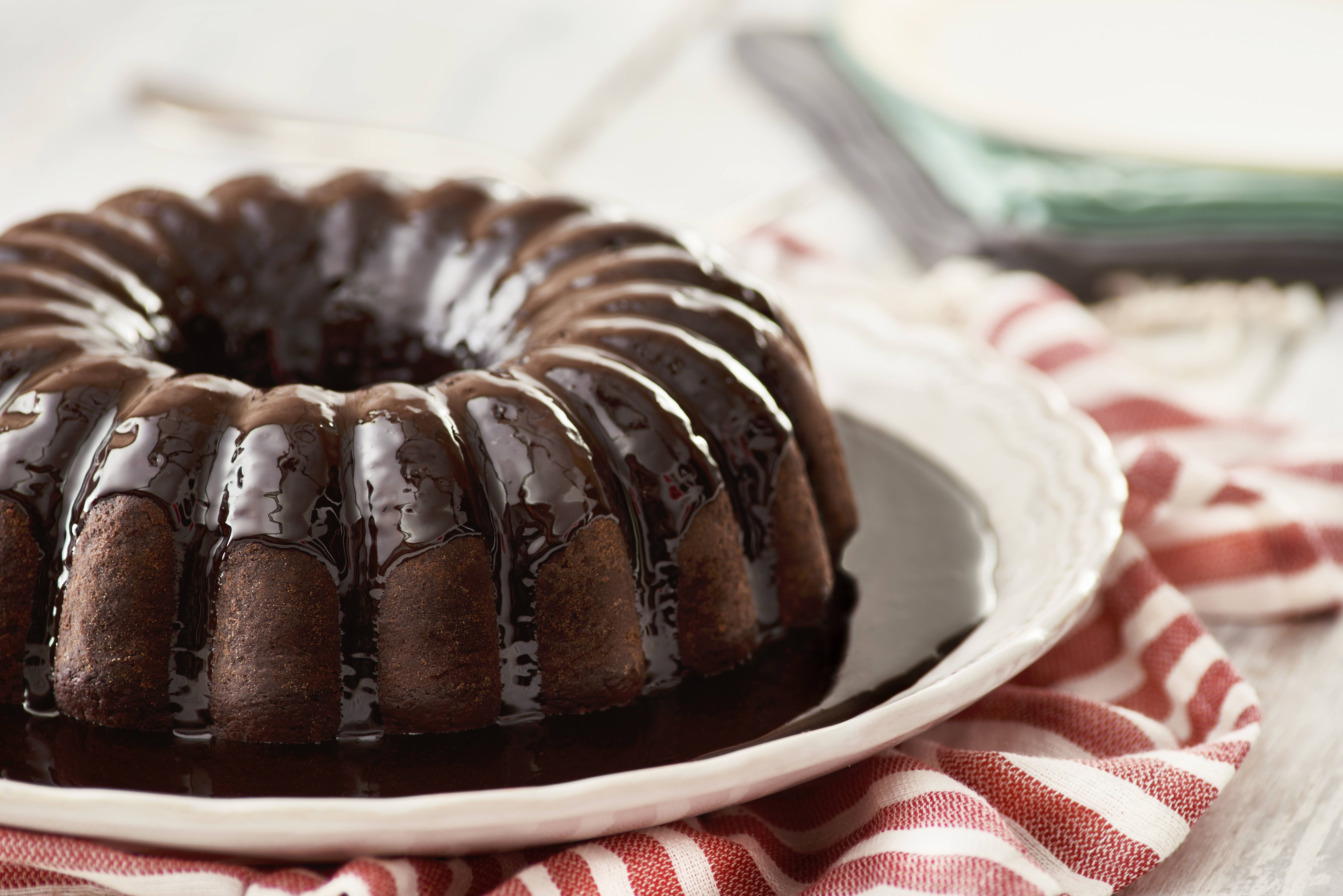 Como fazer bolo de chocolate - Receita de Vovó