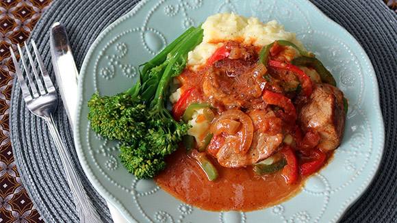 Creamy Pork Fillet with Peppers and Paprika