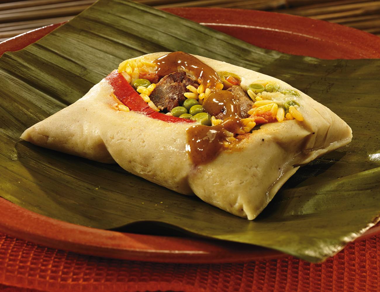 Tamales con Salsa Lizano SecretosDeCocina