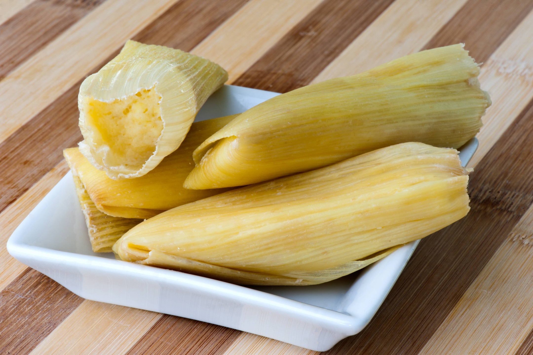 Tamales de Piña con Coco