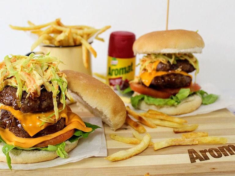Aromat Double Cheese Slaw Beef Burger