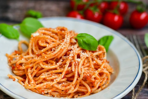 Espagueti rojo extra cremoso | Recepedia