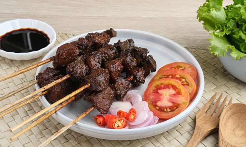Sate Kambing: Daging Empuk dan Gurih dengan Aroma Rempah yang Menggugah Selera