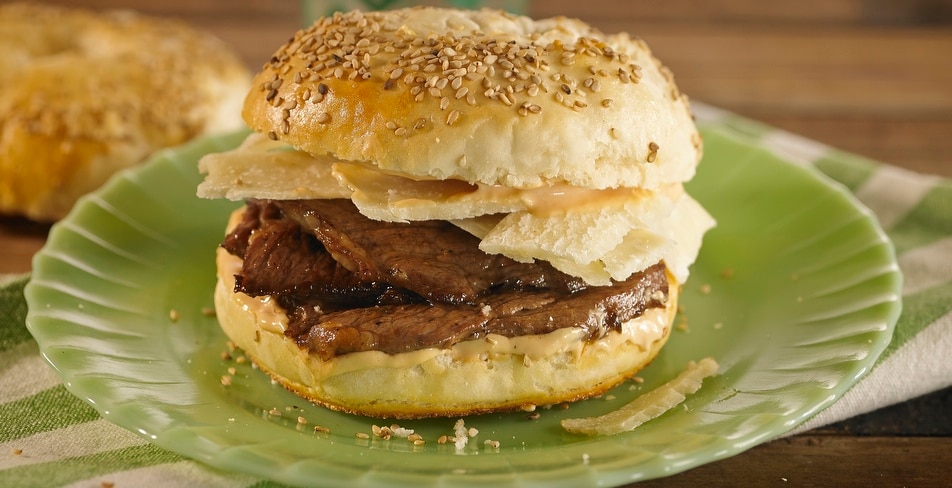 Bagel de roast beef picosito | Recepedia