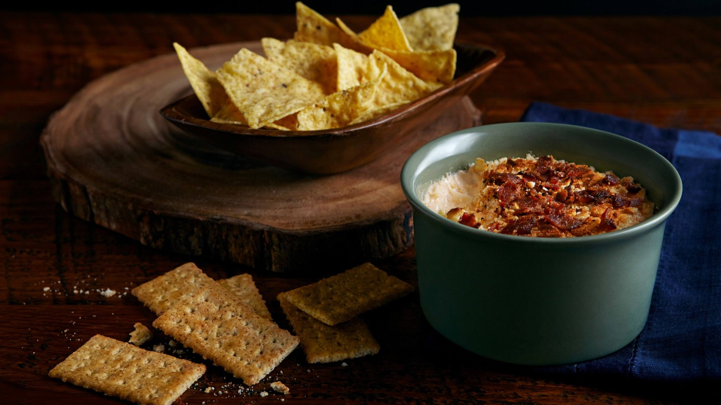 Salsa de queso Charleston de Trisha