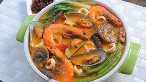 Seafood Kare-Kare Recipe