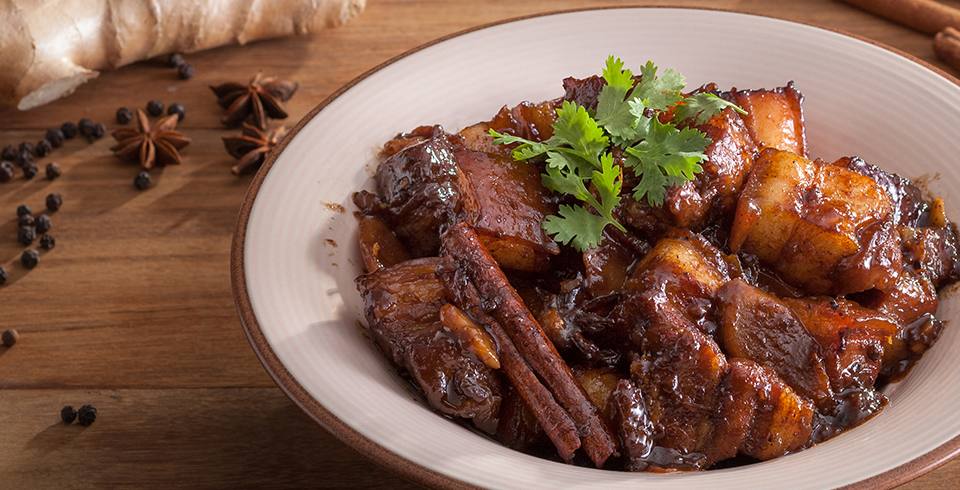 หมูพะโล้ผัดแห้ง