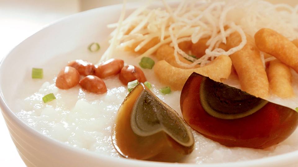 โจ๊กไข่เยี่ยวม้า