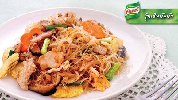 วุ้นเส้นผัดผัก