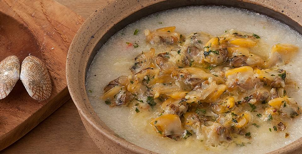 โจ๊กหอยลายอบเนยกระเทียม