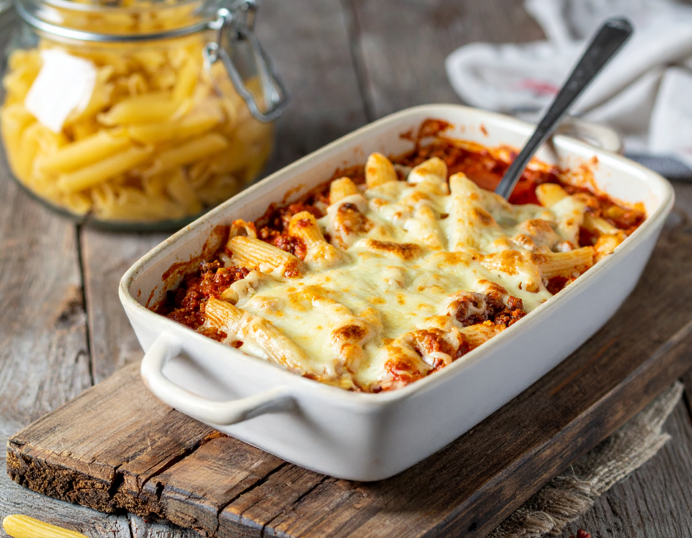 Knorr - Klassischer Nudelauflauf mit Hackfleisch