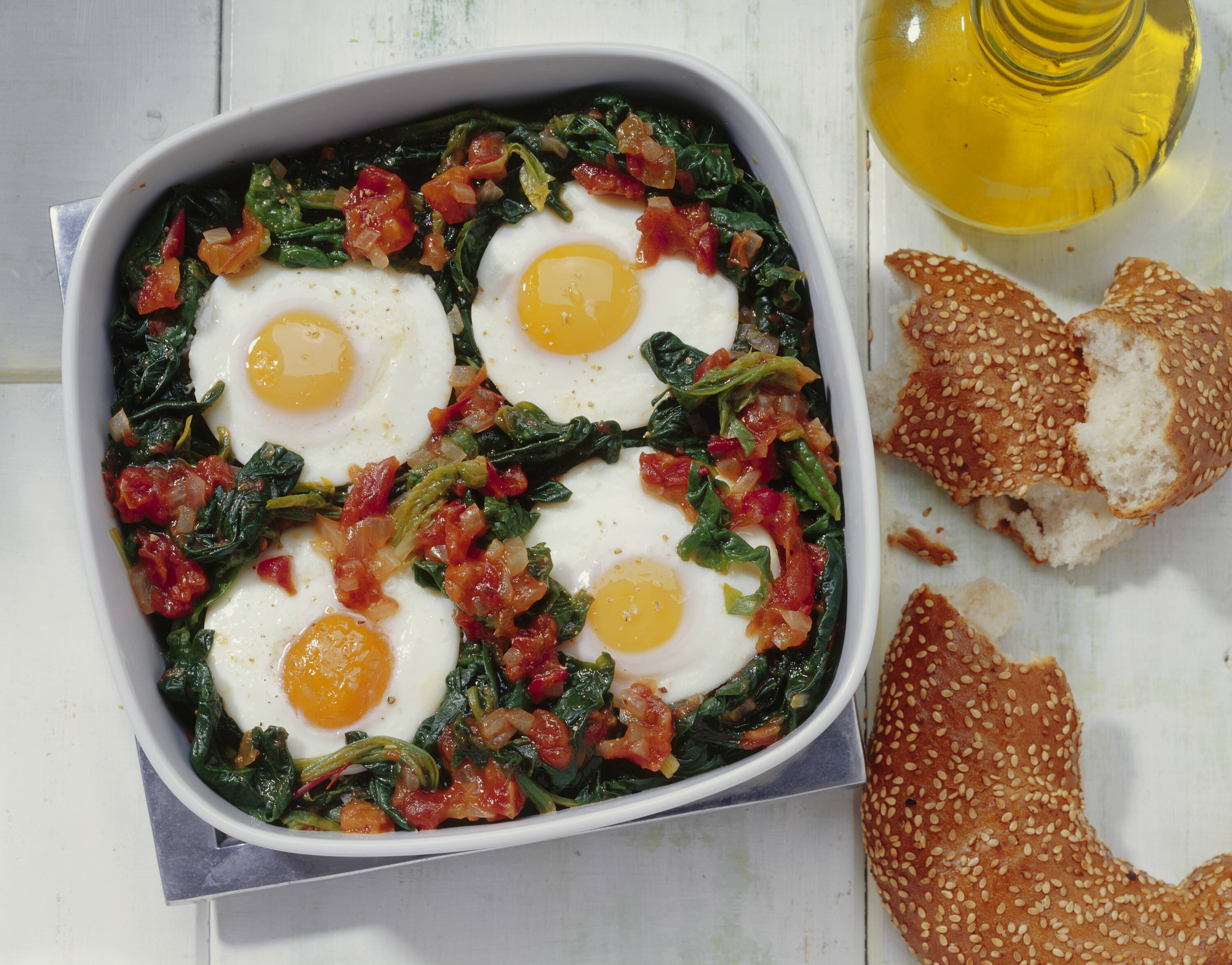 Knorr - Pikanter Spinat mit Tomate und Ei