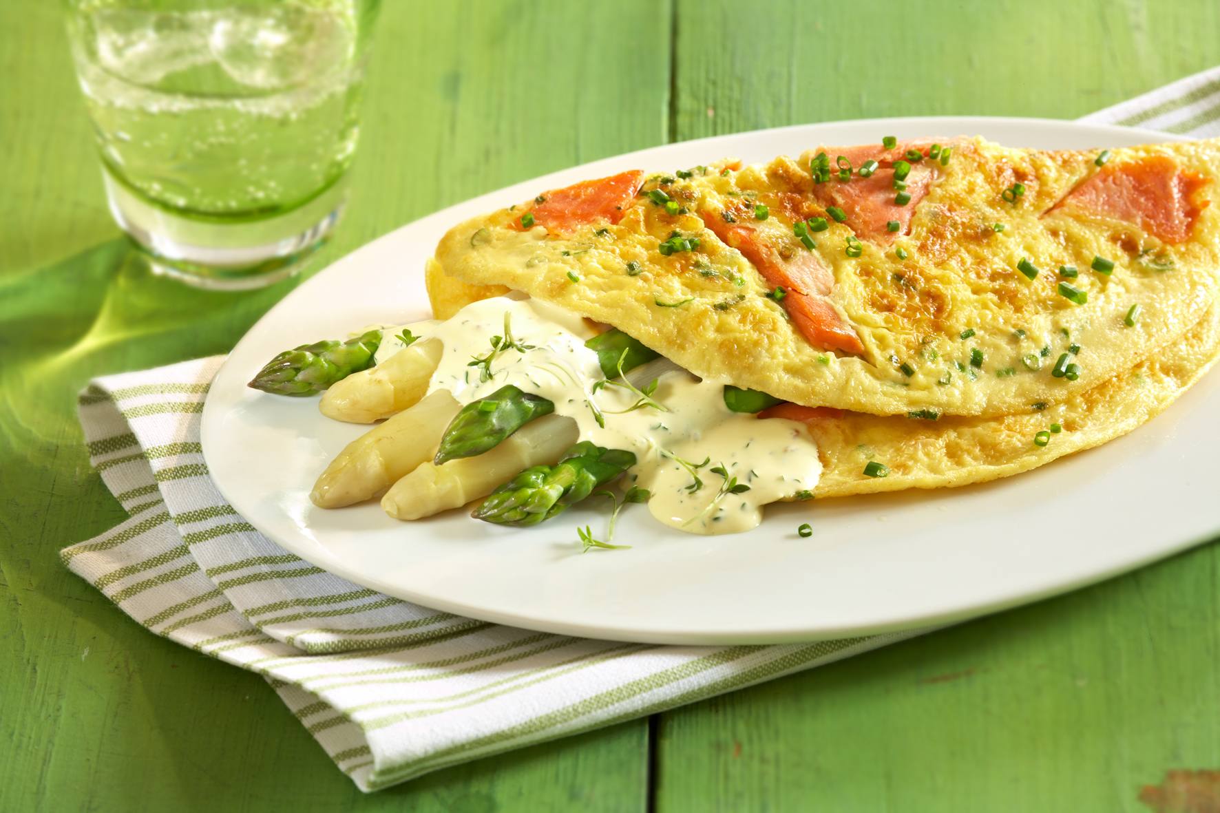 Knorr - Spargel-Lachs-Omelette