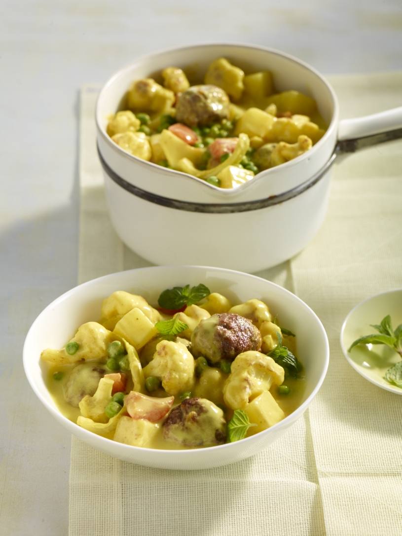 Knorr - Hackbällchen in Currysauce mit Kartoffeln und Blumenkohl