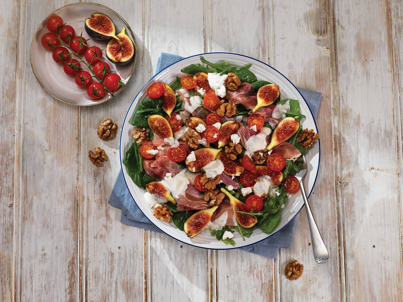 Mediterranean Salad with Fig and Parma Ham