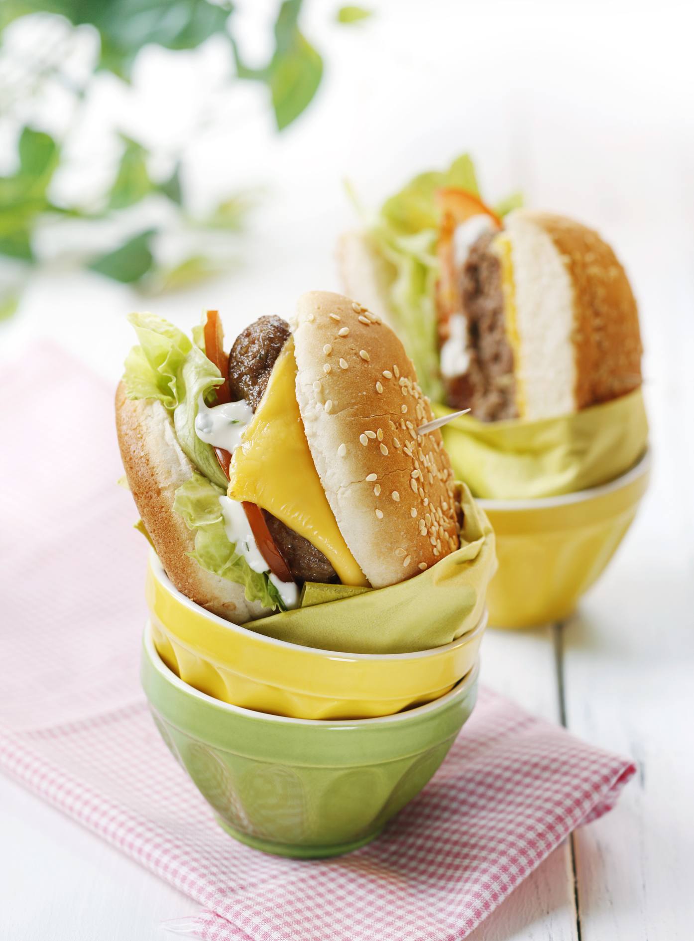 Knorr - KNORR Kids Burger: Hamburger mit Tomaten und Salat