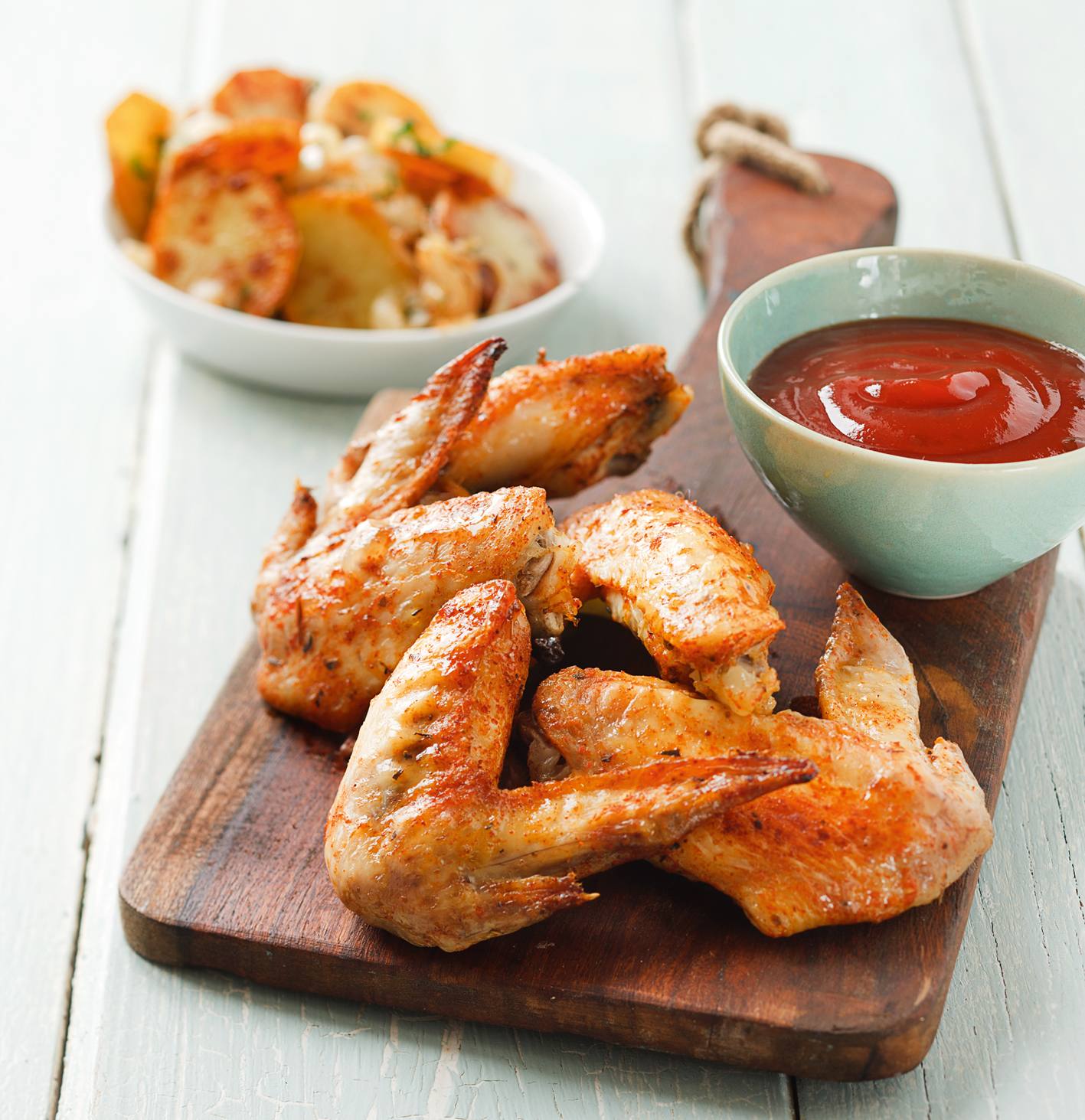 Knorr - Hühnerflügerl mit Salsa Dip