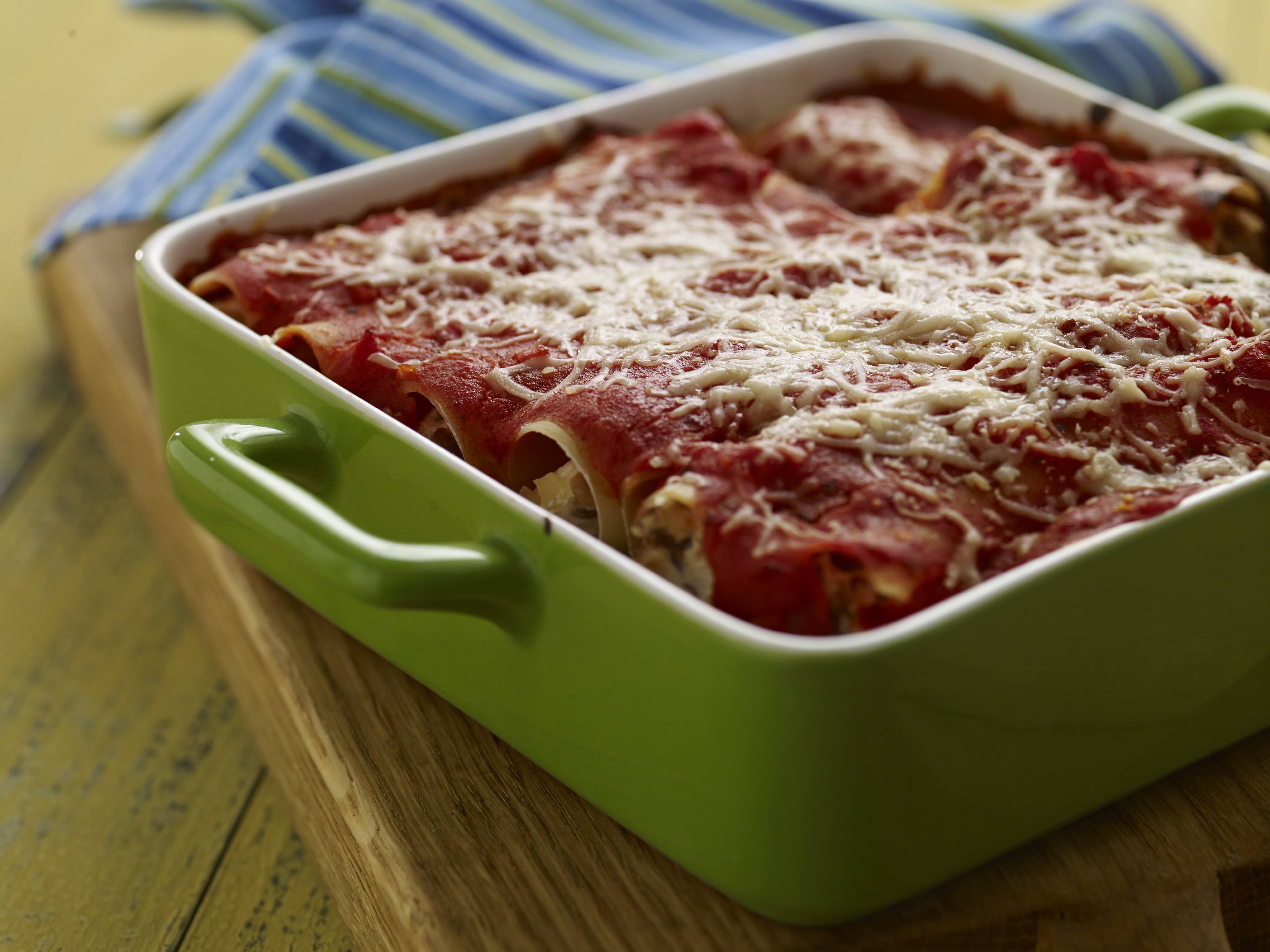 Knorr - Cannelloni mit Linsen-Ricottafüllung und Bolognese-Sauce