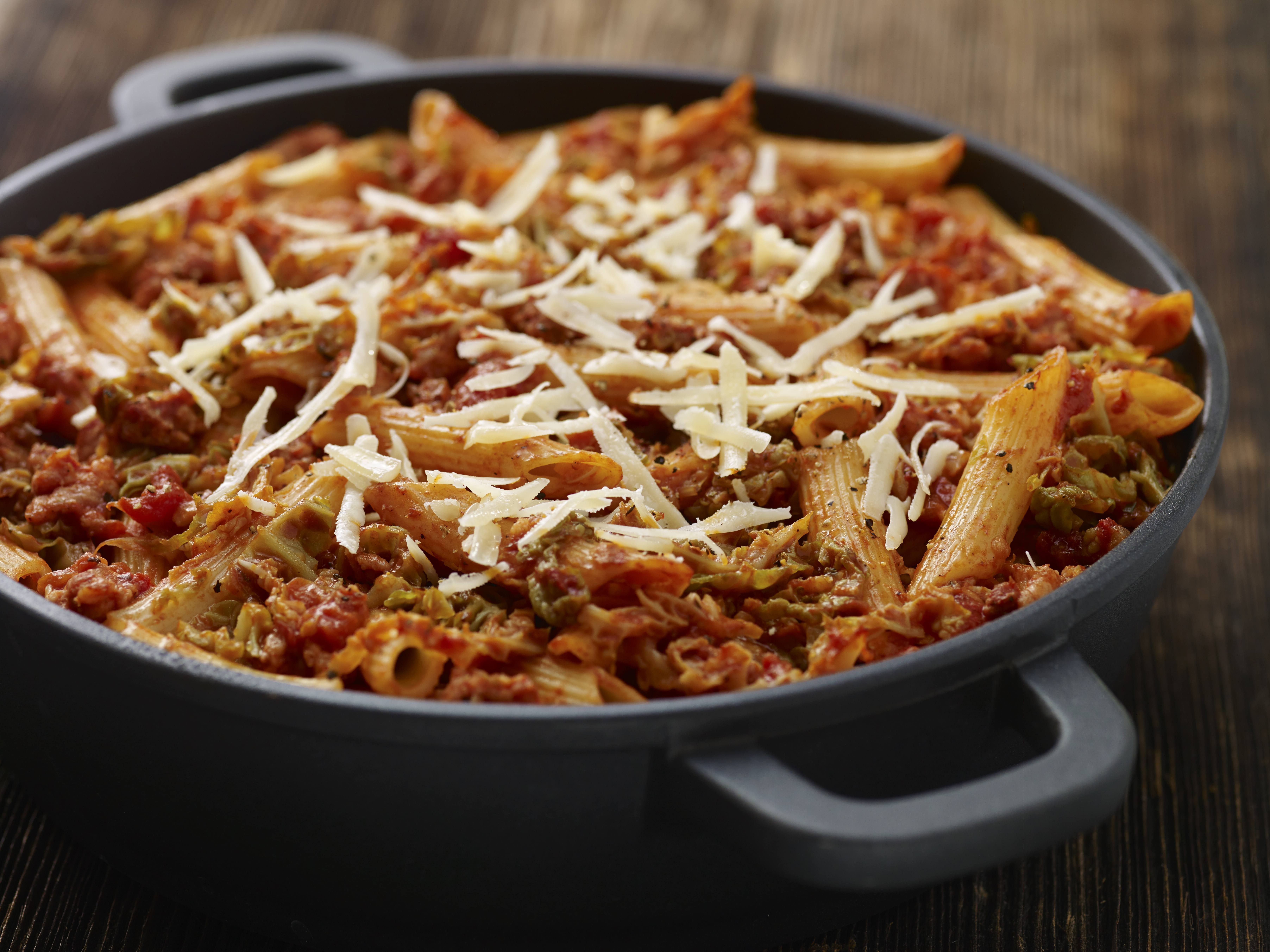 Knorr - Penne mit Kraut und Würstchen