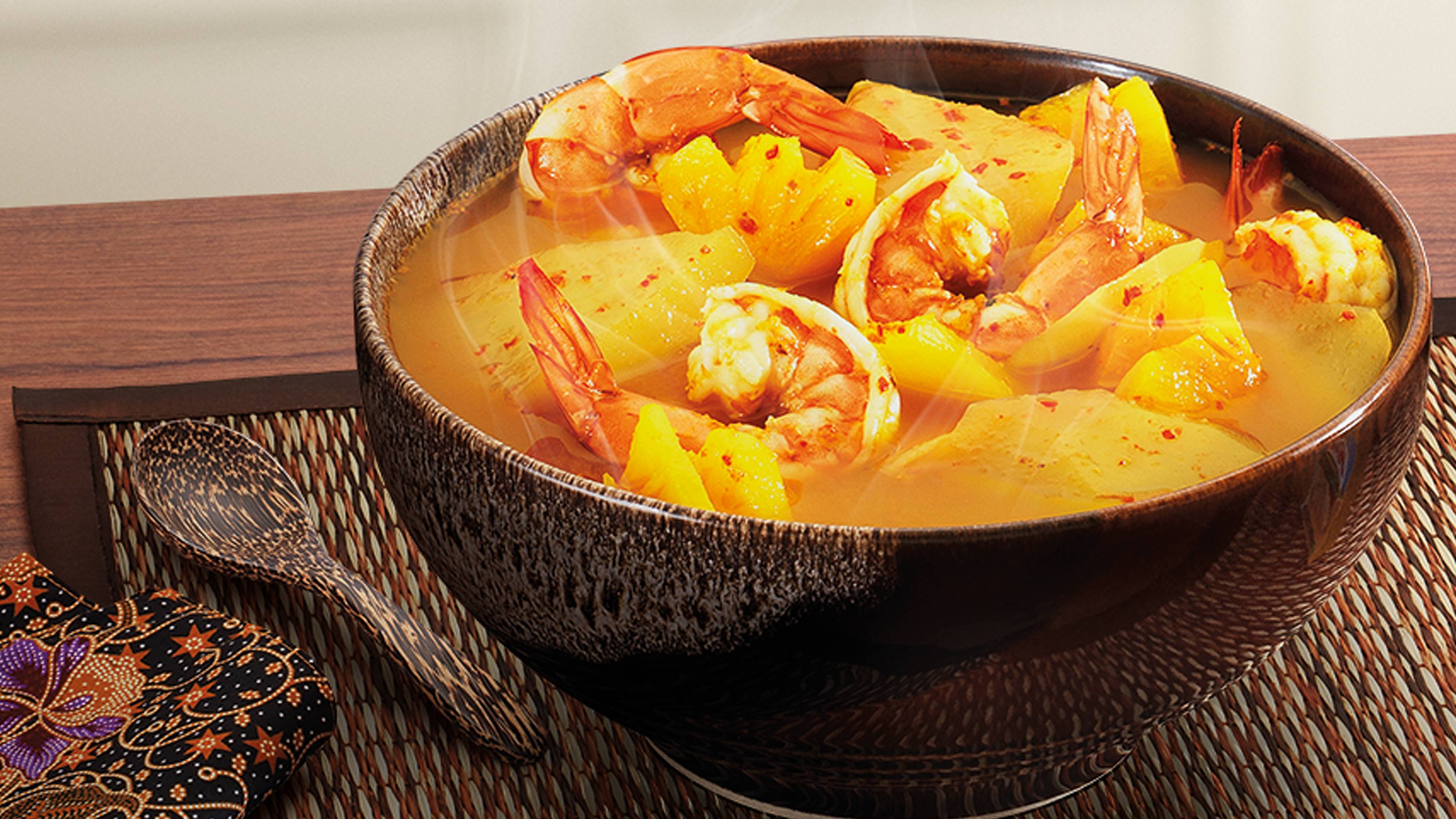 แกงเหลืองมะละกอสับปะรดกุ้ง