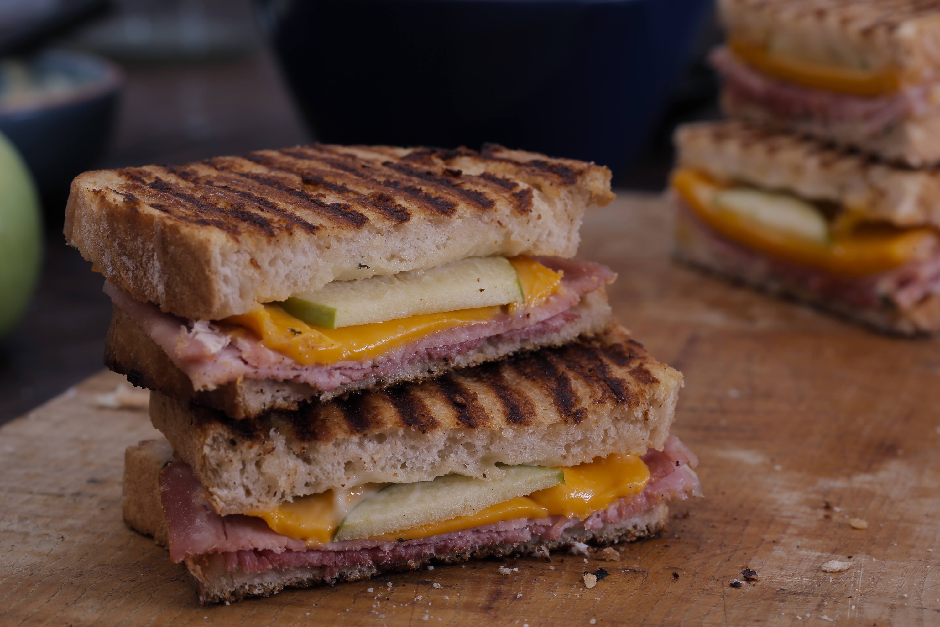 Hellmann's - Gegrilltes Schinken-Käse-Sandwich