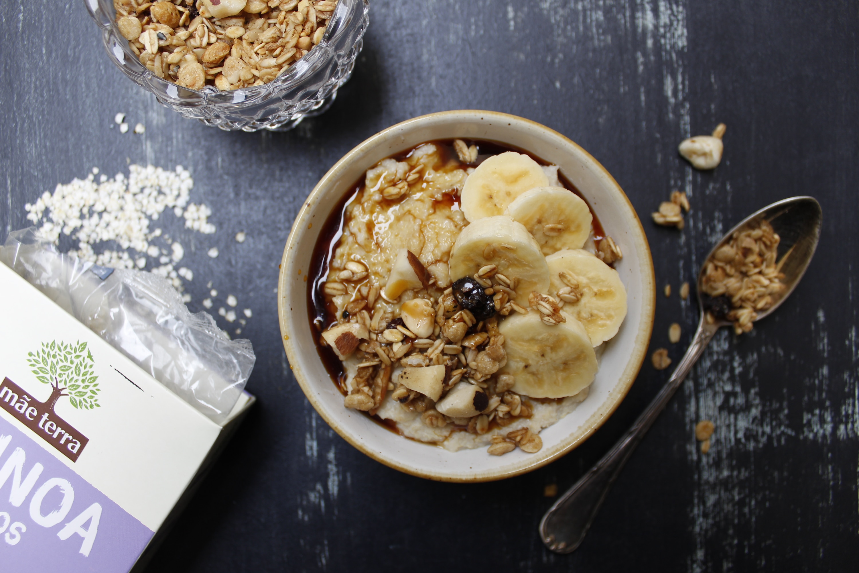 Mingau de Quinoa Flocos Orgânica com Granola Mãe Terra