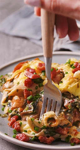 Spinach, Mushroom & Bacon Pasta Bake