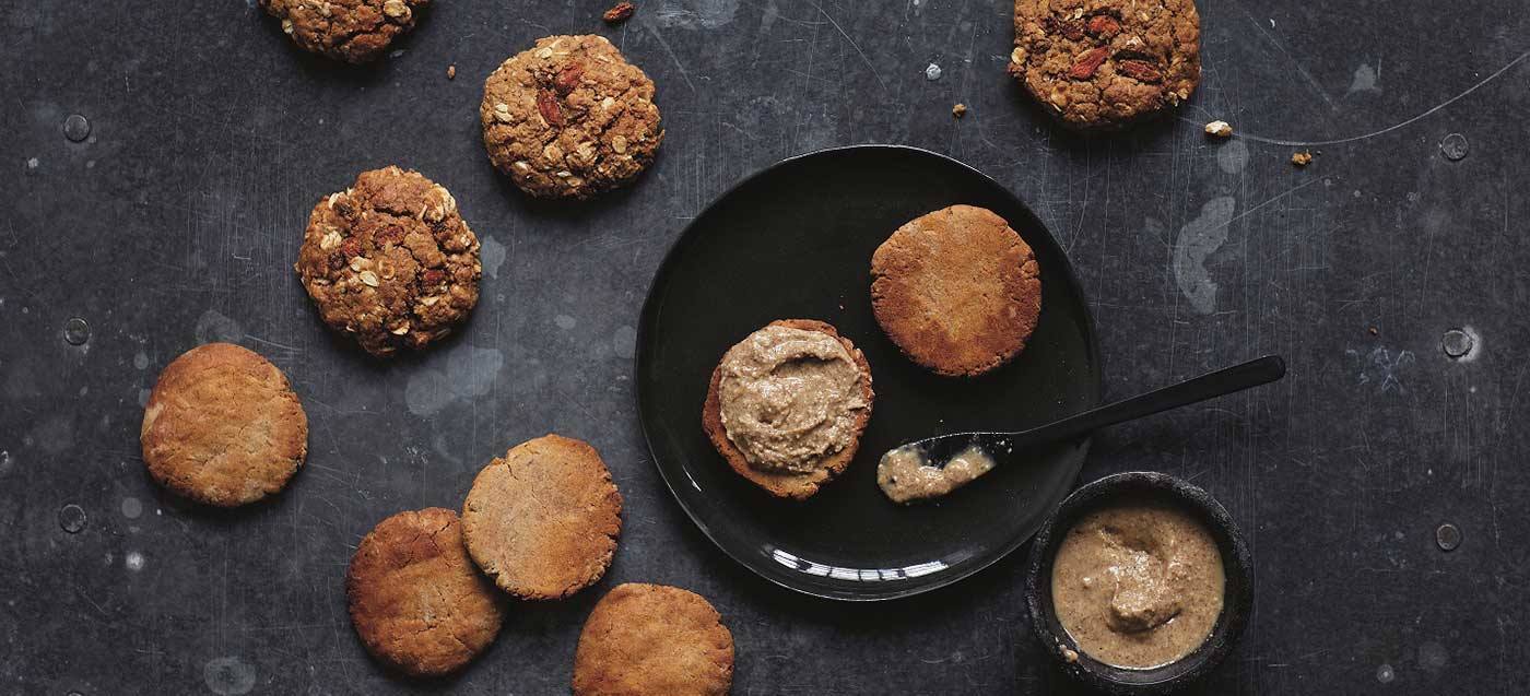 Crunchy Almond Butter Cookies