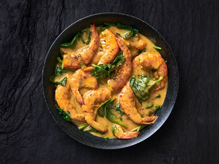 CREAMY COCONUT PRAWNS WITH SPINACH