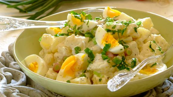 Old fashioned potato salad
