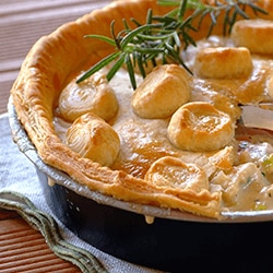 Creamy Chicken, Leek and Bacon Pie