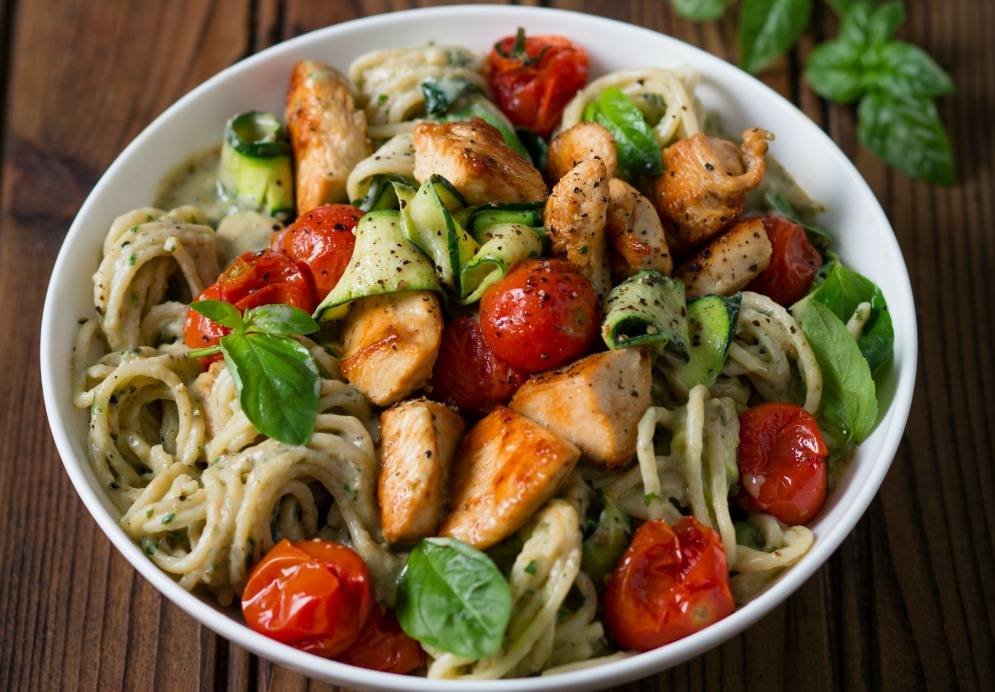Creamy Chicken Pesto Spaghetti with Baby Marrows