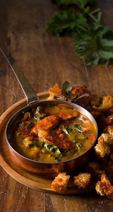 CHAKALAKA SOUP WITH CHORIZO, SPINACH AND PAPRIKA-SPICED CROUTONS