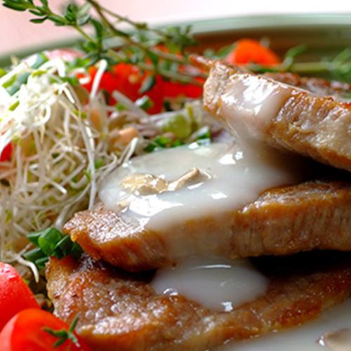 Minute Steaks with Creamy Mushroom Sauce