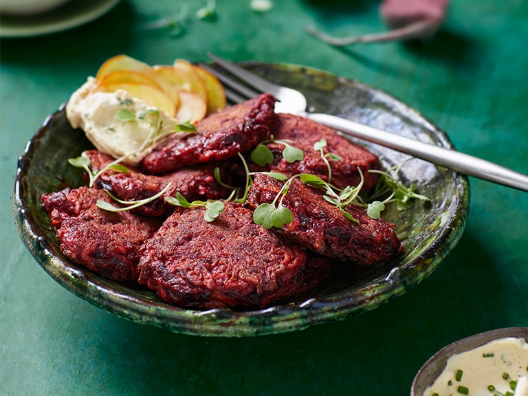 BEETROOT, SWEET POTATO & CARROT CHAKALAKA FRITTERS WITH CREAM CHEESE WITH CHIVES & HONEY-MUSTARD