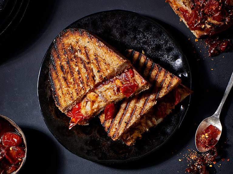 Smoked Snoek And Spicy Tomato Jam Braaibrootjie