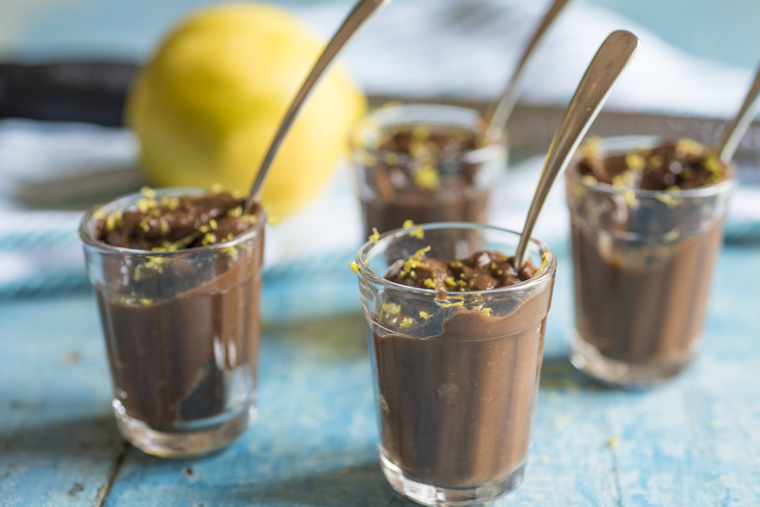 Mousse de abacate com cacau