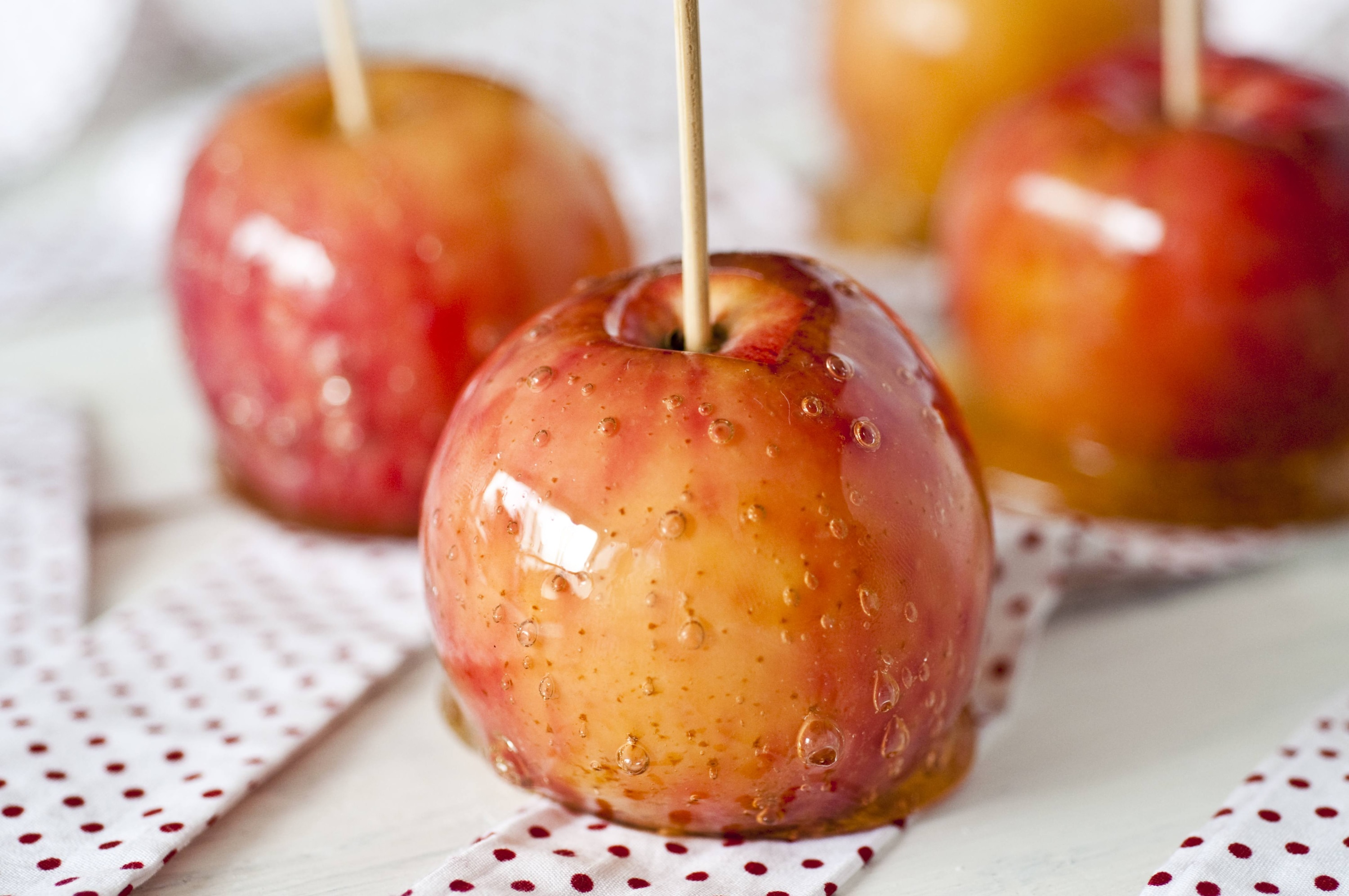 Maçã caramelizada