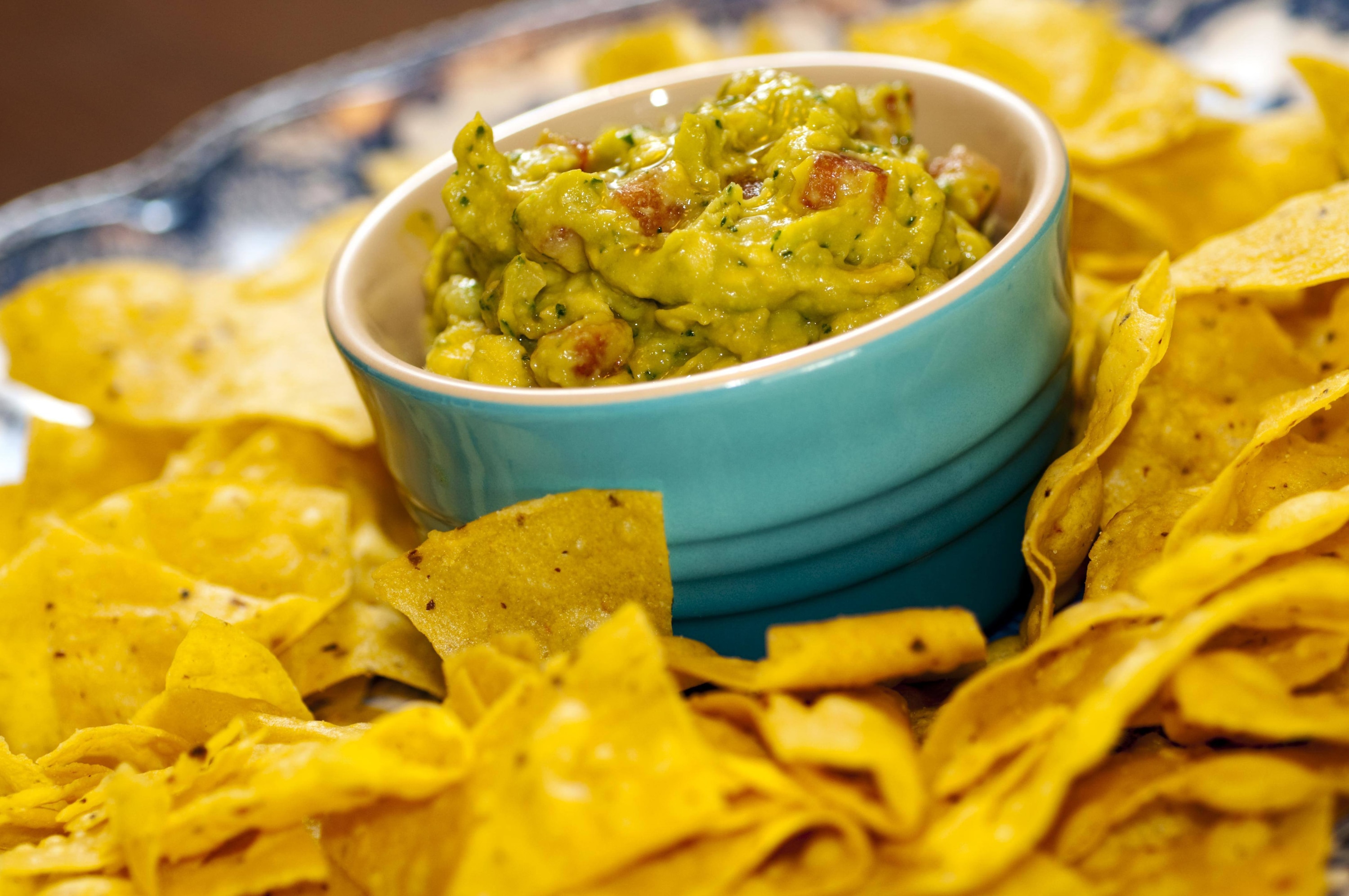Guacamole com nachos