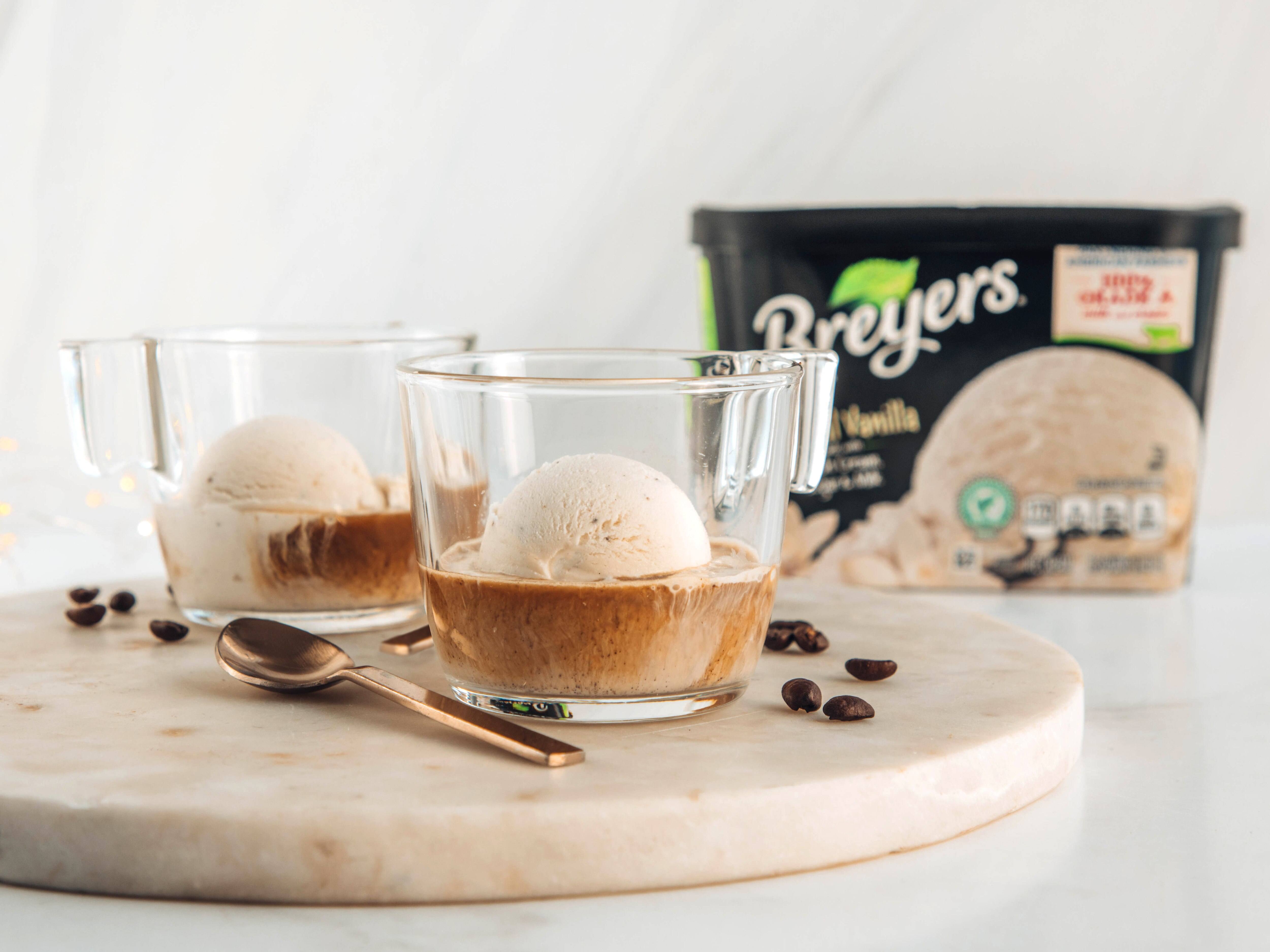 Gingerbread Affogato Recipe