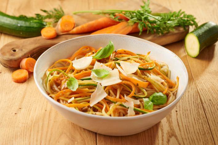 Sárgarépás, cukkínis spagetti