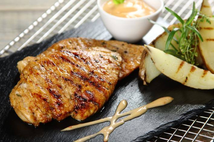 Rozmaringos grillezett csirkemell 45 Minutes  recipe