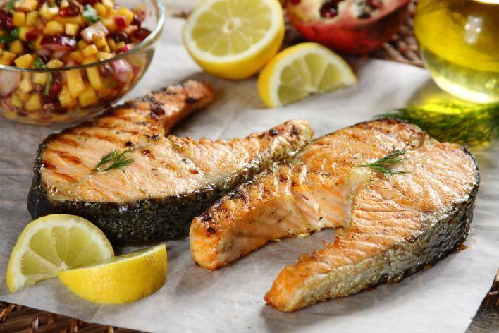 Lazacderék csípős mangó salsával 40 Minutes  recipe