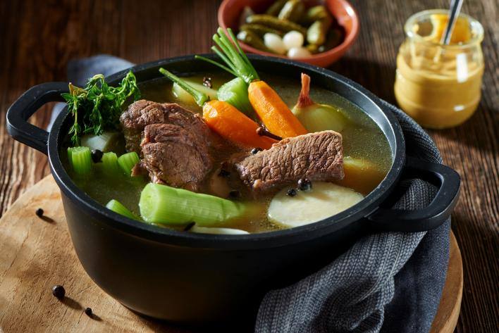 Pot au Feu (Francia zöldséges marha) 270 Minutes  recipe