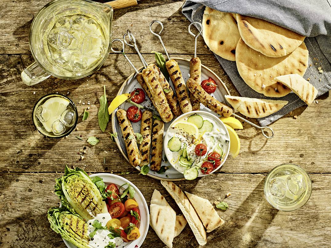 The Vegetarian Butcher - Vegetarische Lass-die-Sau-raus Würstchen mit Tzatziki