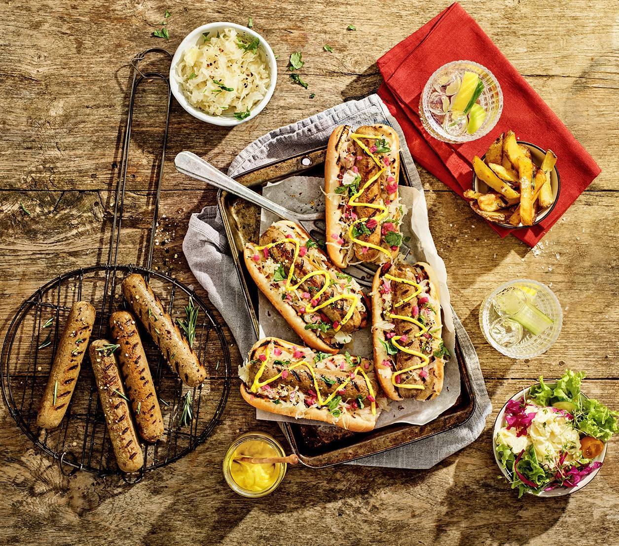 Vegetarische Bratwurstbroodjes met sauerkraut