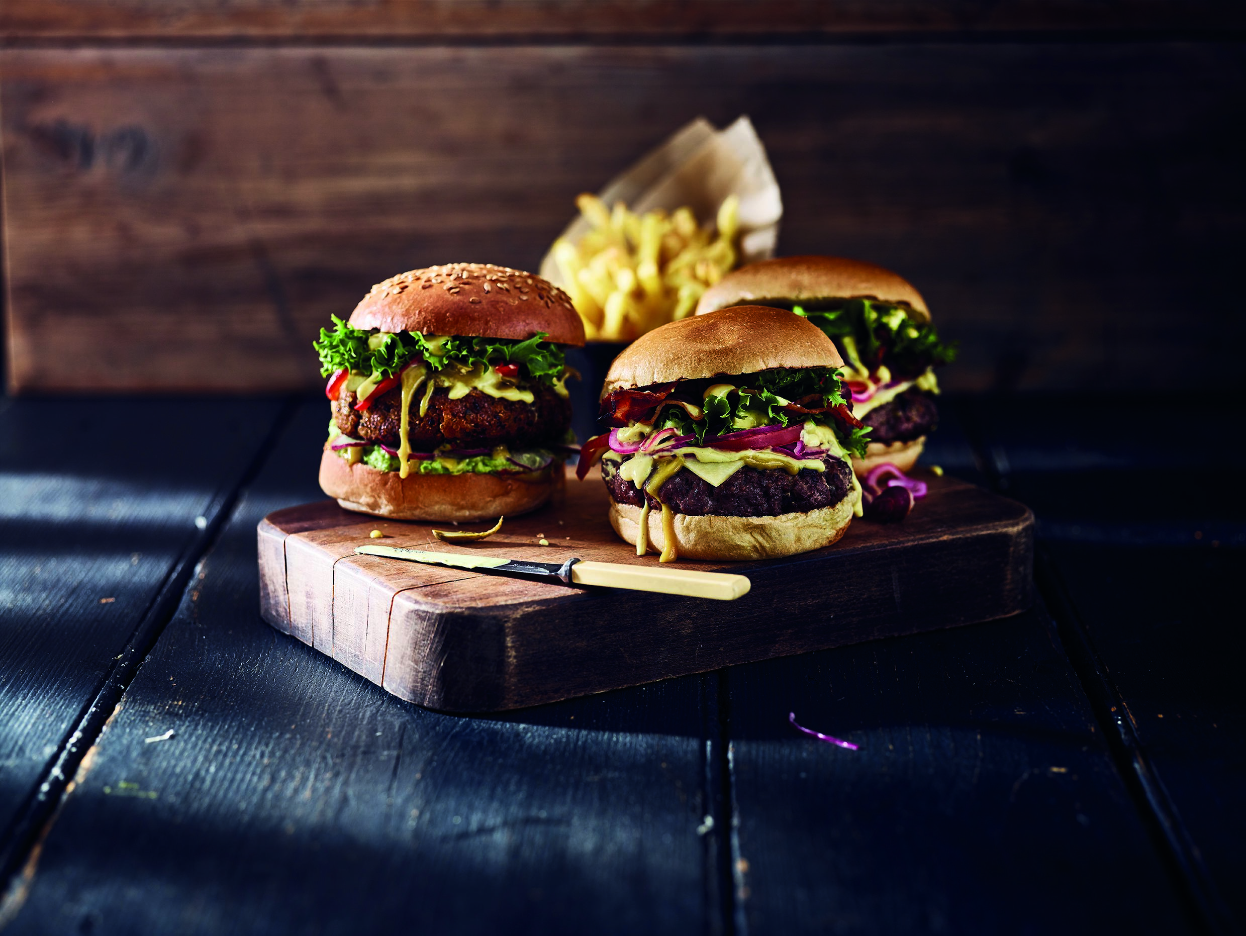 CHEDDARSLIDERS MED  HONNING- OG SENNEPSMAJONES